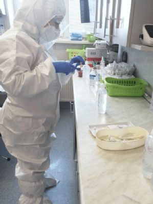 Krompašská nemocnica prevzala 18 covid pozitívnych pacientov z Košíc. Výrazne tak pomáha s riešením covid pandémie v regióne